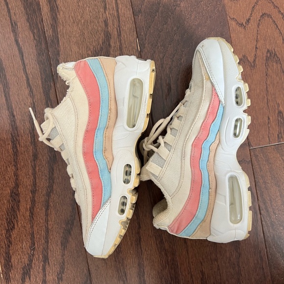 Nike Air Max 95 Plant Collection - Picture 2 of 5